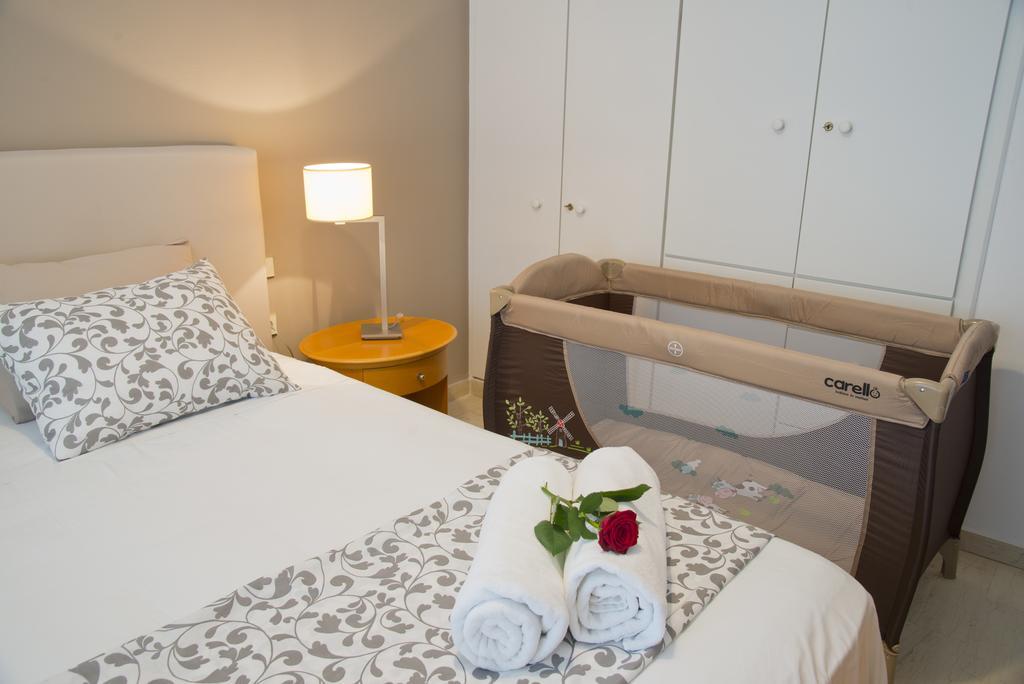 Knossos By Heloni Apartments Heraklion  Exterior photo